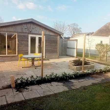 הוילה Dirkshorn Tiny House Nabij De Kust מראה חיצוני תמונה