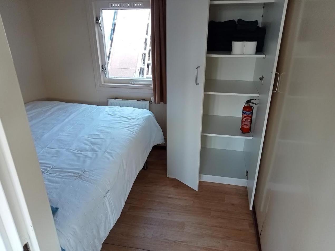 הוילה Dirkshorn Tiny House Nabij De Kust מראה חיצוני תמונה
